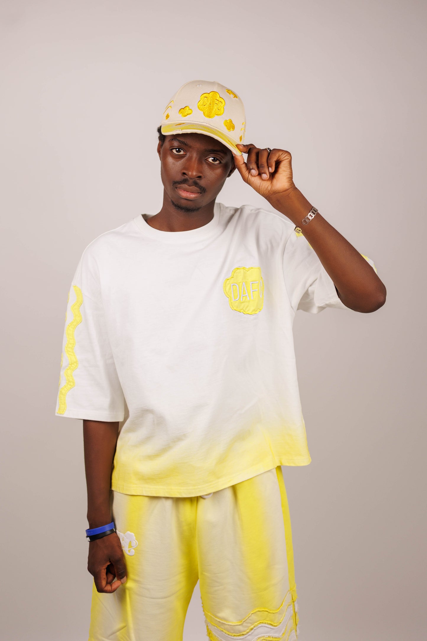 Motion T shirt🩷💛