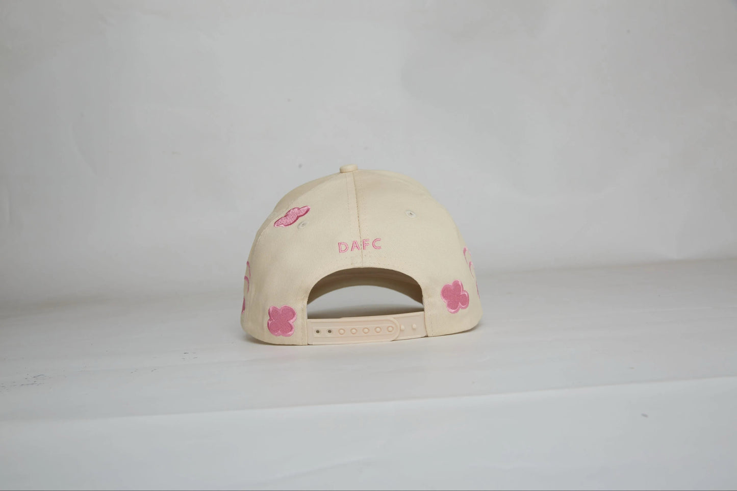 Dream Cap🩵🩷💛